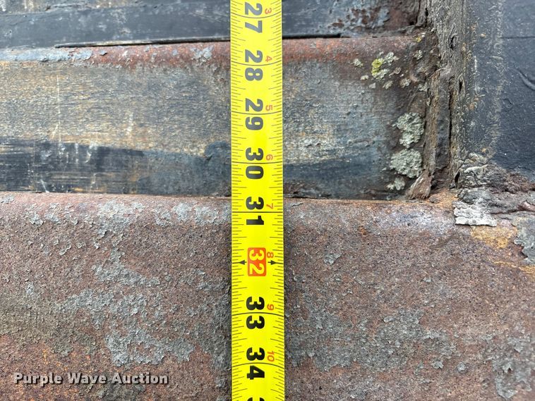 image for item FK1242 1999 GMC C8500 dump truck