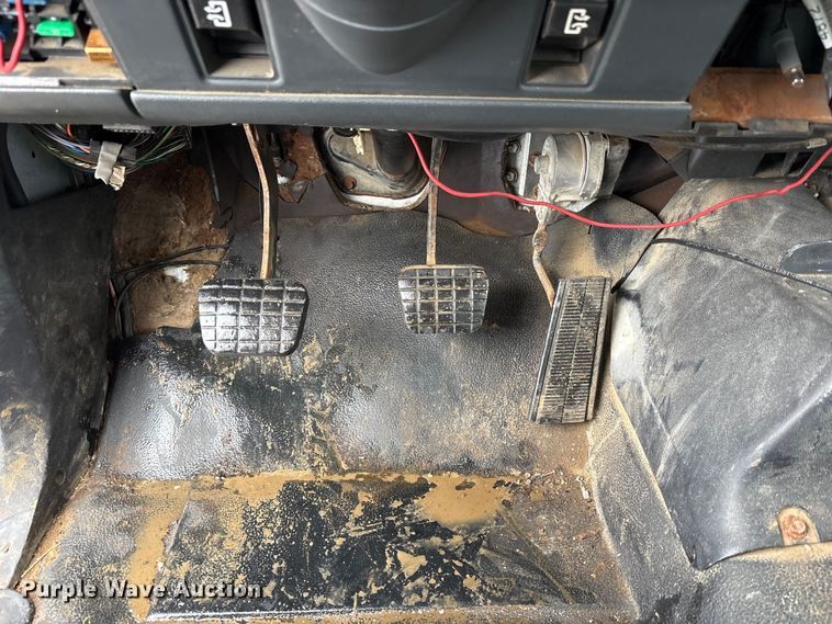 image for item FK1242 1999 GMC C8500 dump truck