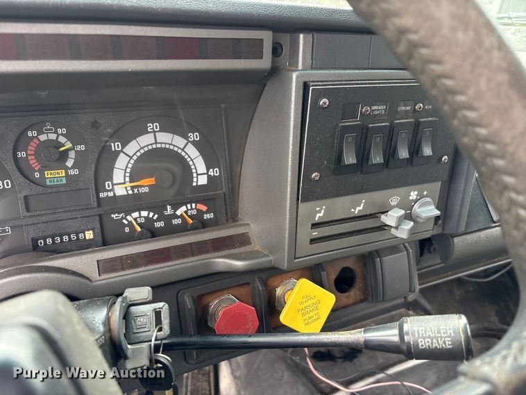 image for item FK1242 1999 GMC C8500 dump truck