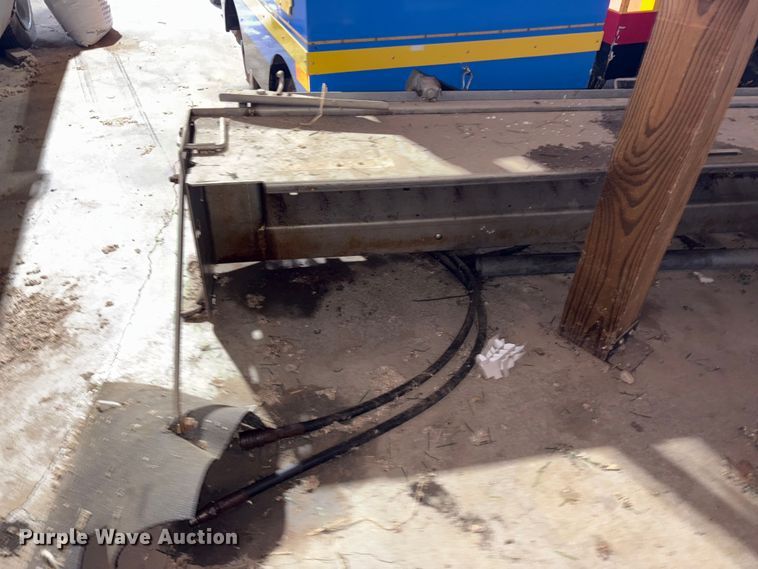 image for item FK1242 1999 GMC C8500 dump truck