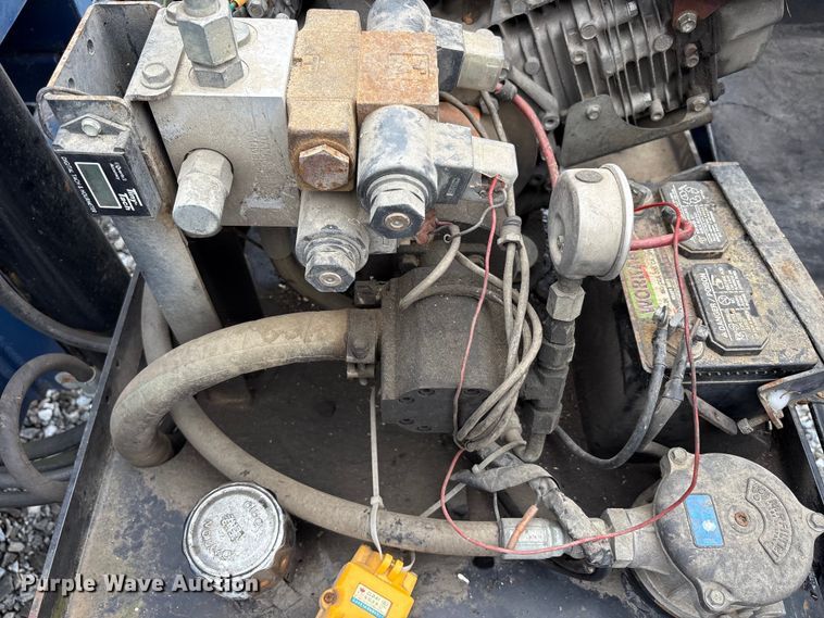 image for item FK1245 2017 Pro-Tainer Pro-Pactor-15 compactor trailer