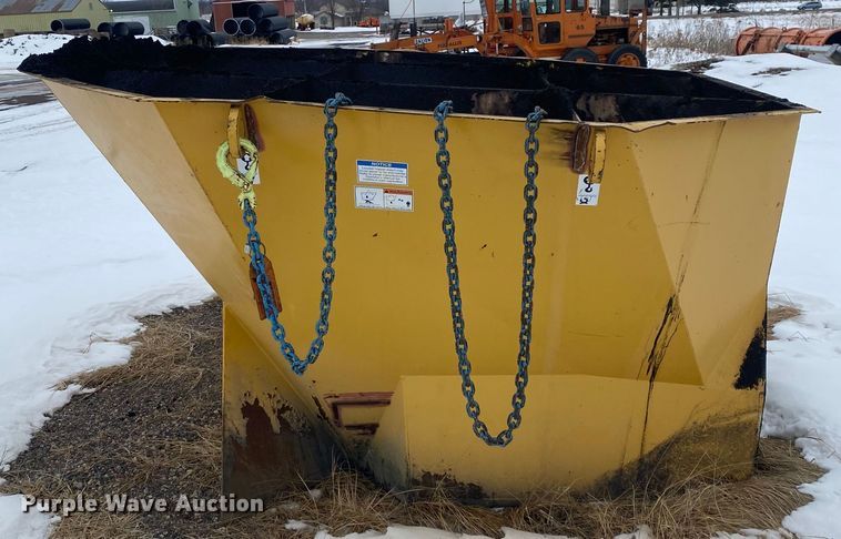 image for item FK1578 2010 Caterpillar AP1055D paver