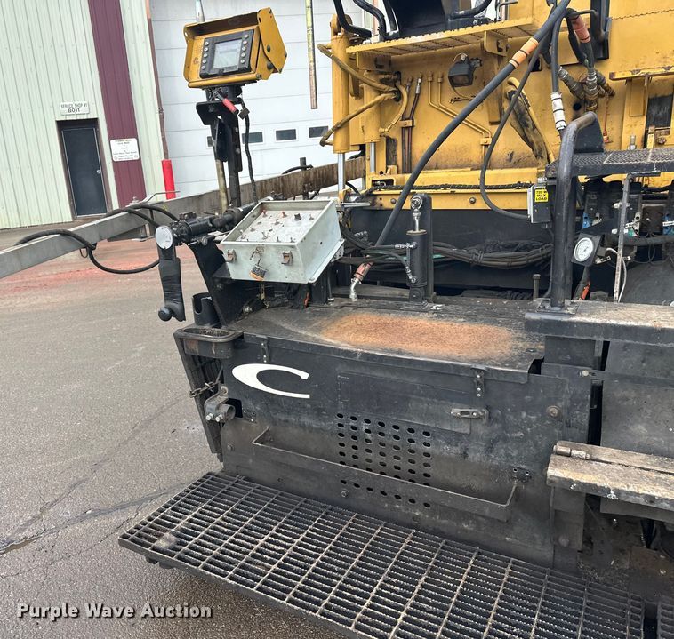 image for item FK1579 2014 Caterpillar AP1000E paver