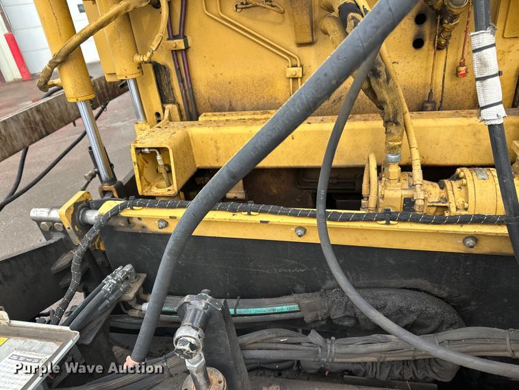 image for item FK1579 2014 Caterpillar AP1000E paver