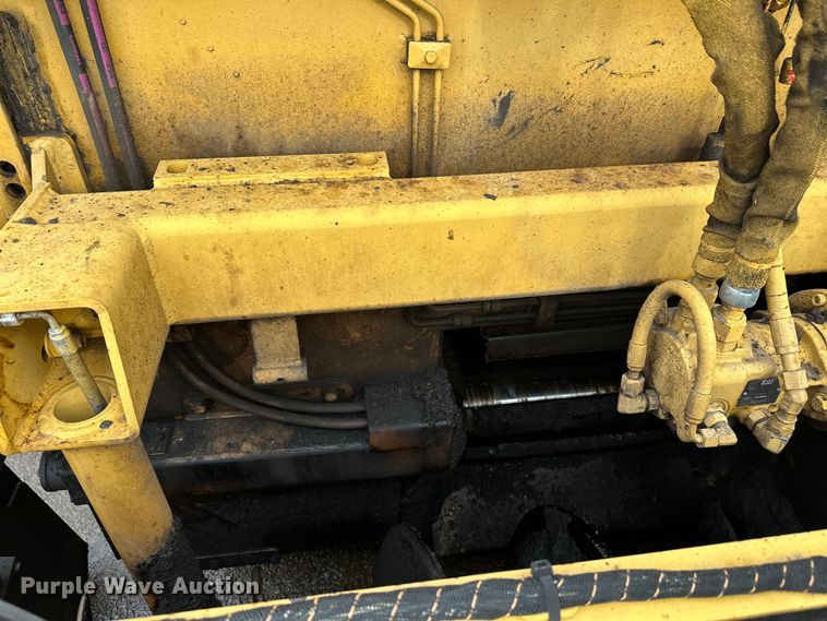 image for item FK1579 2014 Caterpillar AP1000E paver