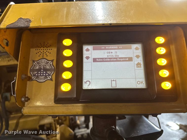 image for item FK1579 2014 Caterpillar AP1000E paver