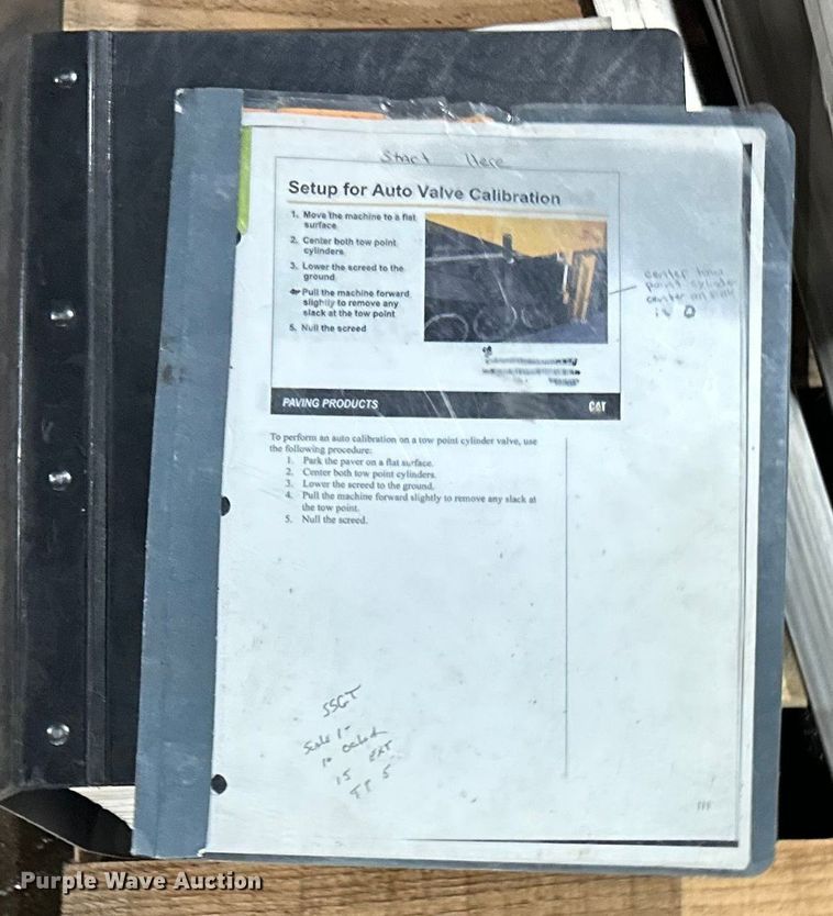 image for item FK1579 2014 Caterpillar AP1000E paver