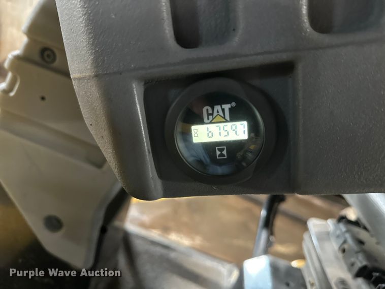 image for item FK1579 2014 Caterpillar AP1000E paver