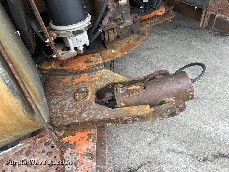 image for item FK1580 2012 International SF637 dump truck