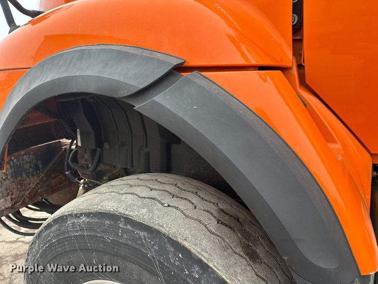 image for item FK1580 2012 International SF637 dump truck