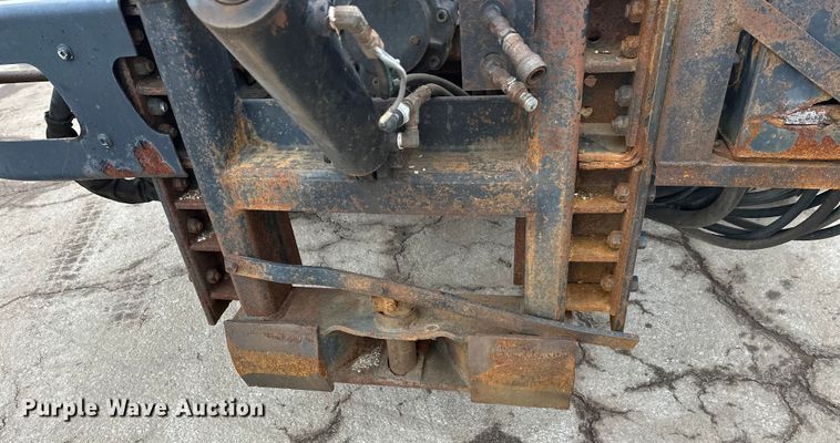 image for item FK1580 2012 International SF637 dump truck