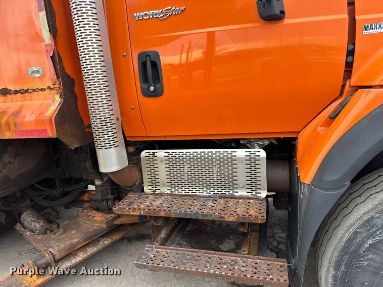 image for item FK1580 2012 International SF637 dump truck