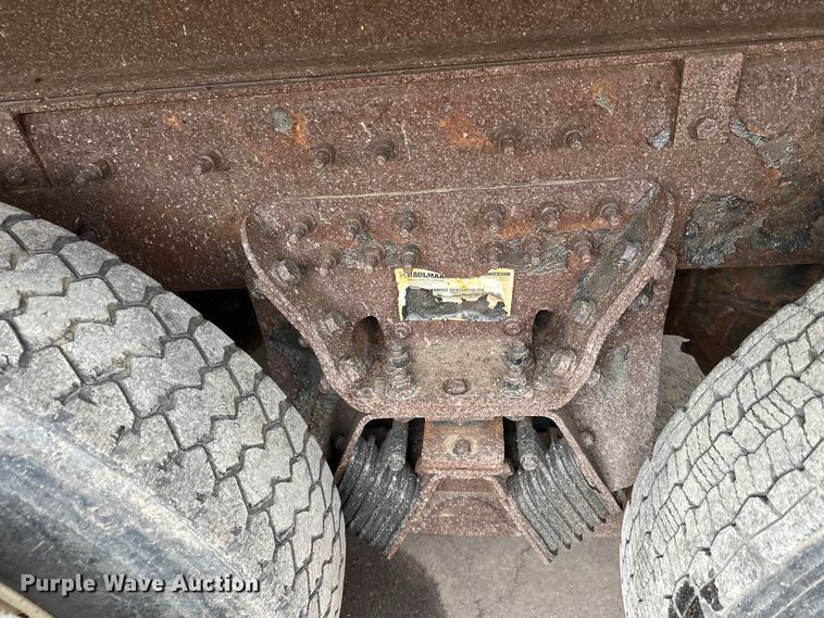 image for item FK1580 2012 International SF637 dump truck