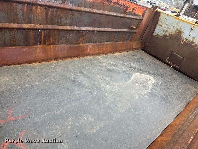 image for item FK1580 2012 International SF637 dump truck