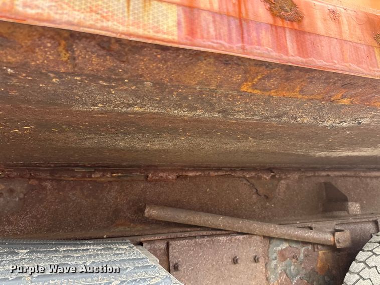 image for item FK1580 2012 International SF637 dump truck