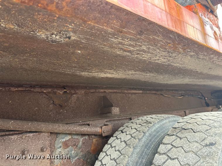 image for item FK1580 2012 International SF637 dump truck