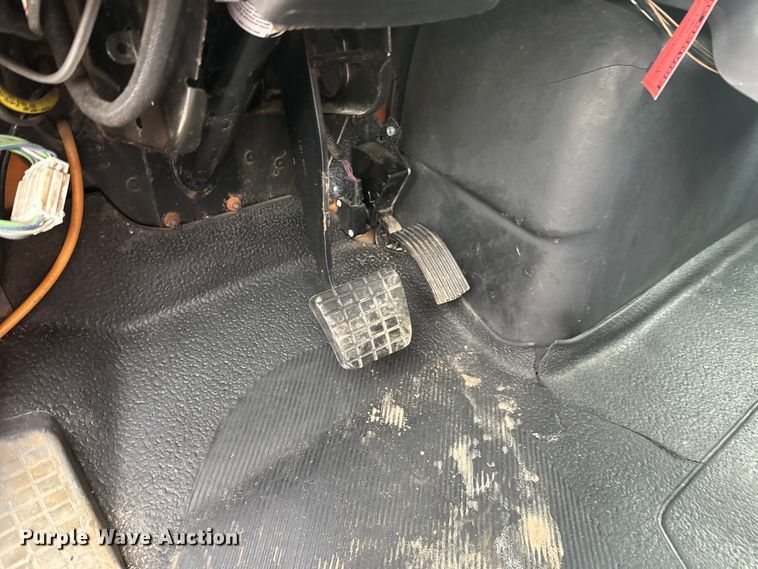 image for item FK1580 2012 International SF637 dump truck