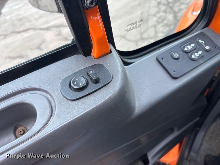 image for item FK1580 2012 International SF637 dump truck