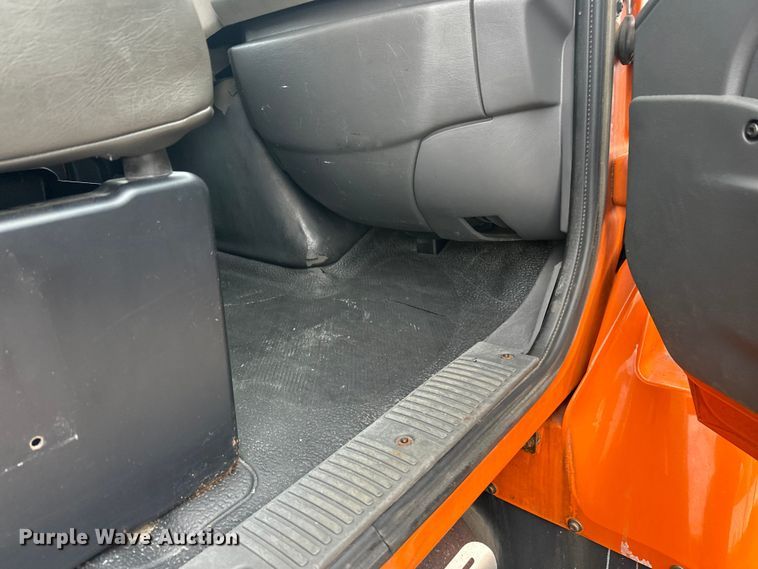 image for item FK1580 2012 International SF637 dump truck