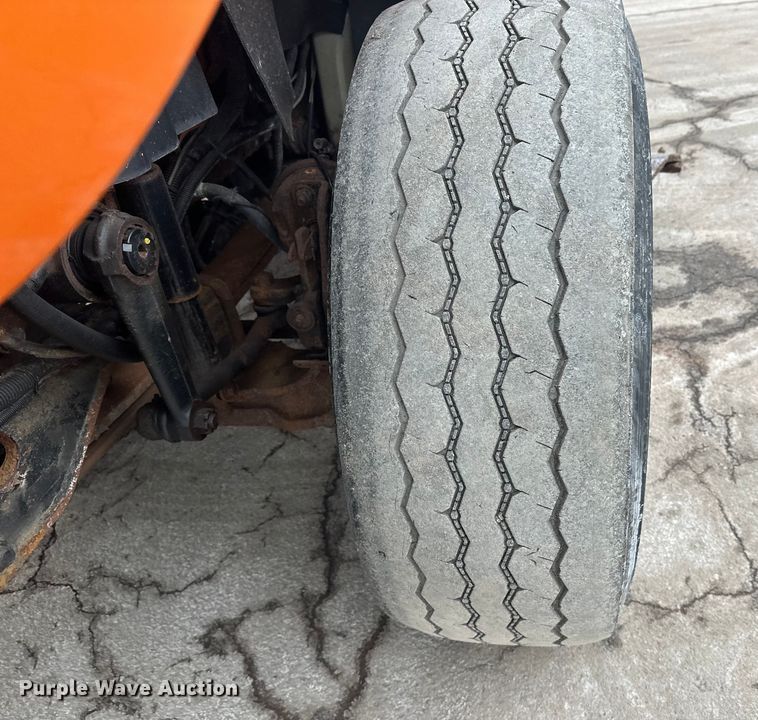 image for item FK1580 2012 International SF637 dump truck