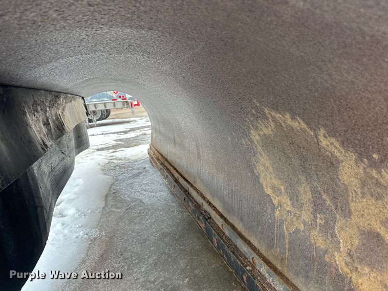 image for item FK1580 2012 International SF637 dump truck