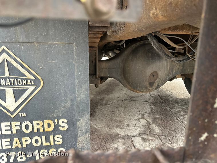 image for item FK1581 2002 International 4700 Low Profile Crew Cab flatbed truck