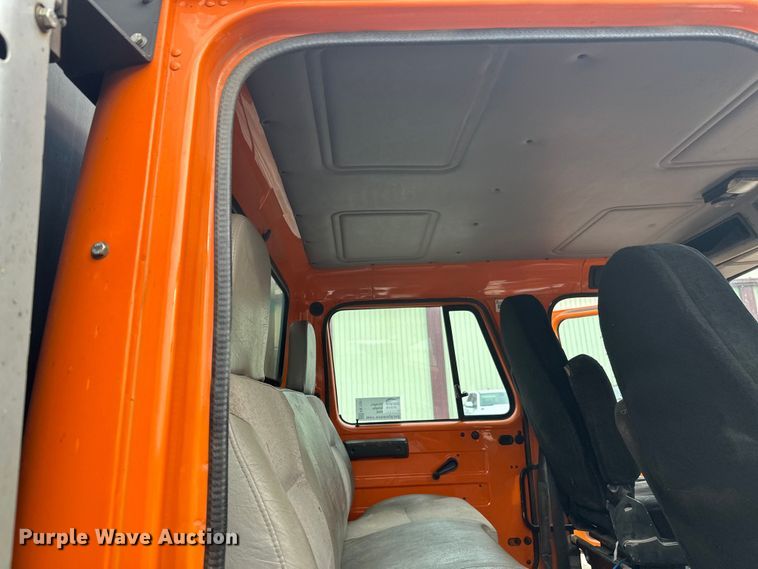 image for item FK1581 2002 International 4700 Low Profile Crew Cab flatbed truck