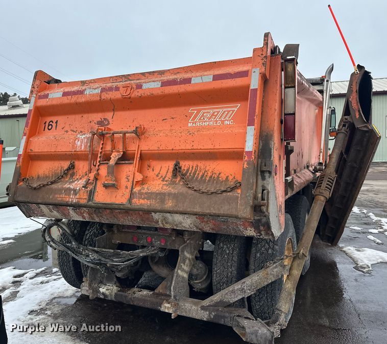 image for item FK1582 2008 International 7600 dump truck