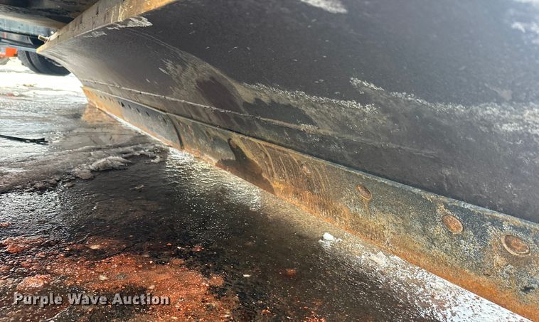 image for item FK1582 2008 International 7600 dump truck