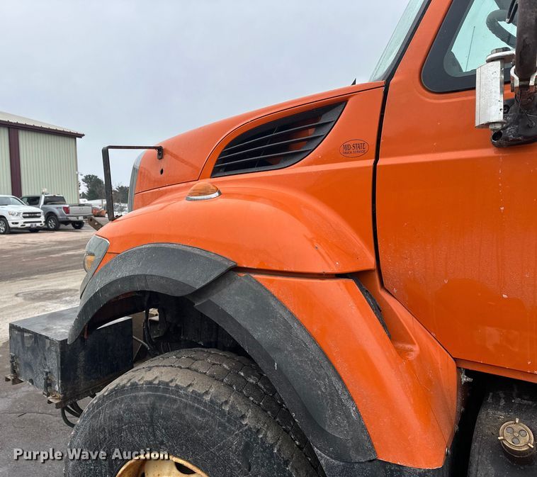 image for item FK1582 2008 International 7600 dump truck