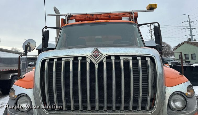 image for item FK1582 2008 International 7600 dump truck