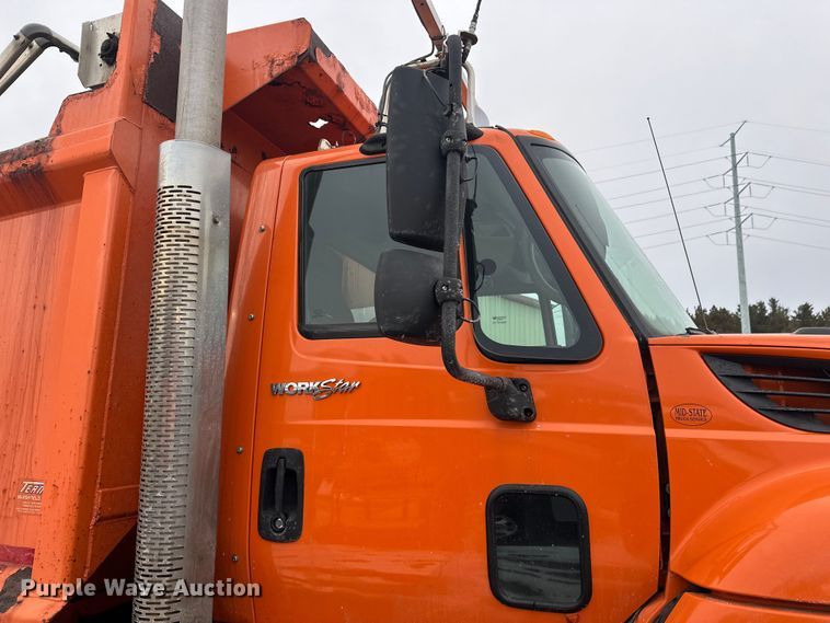 image for item FK1582 2008 International 7600 dump truck