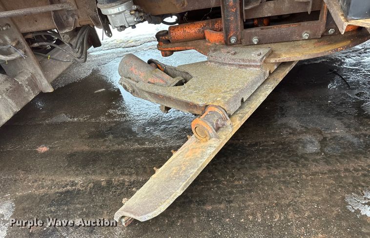 image for item FK1582 2008 International 7600 dump truck