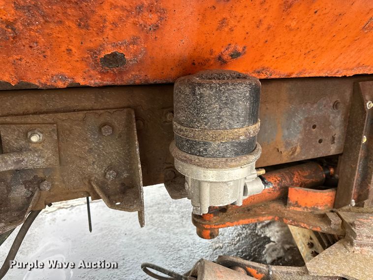 image for item FK1582 2008 International 7600 dump truck