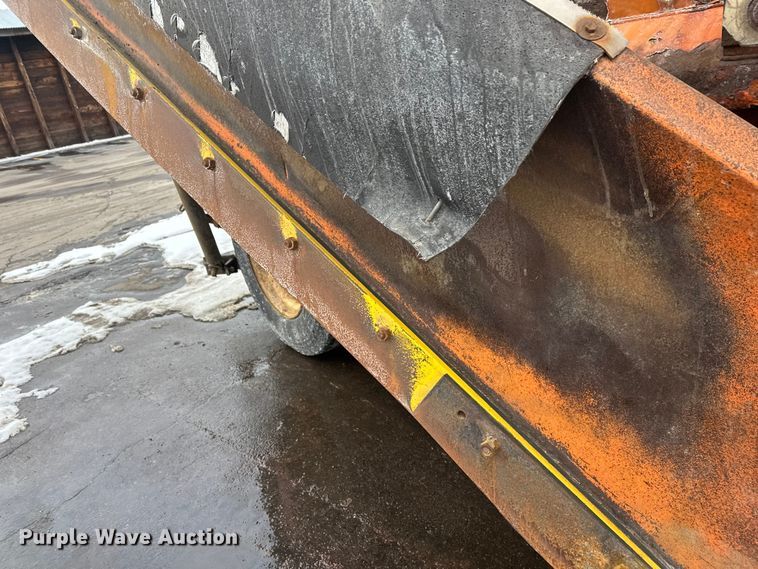 image for item FK1582 2008 International 7600 dump truck