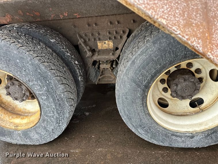 image for item FK1582 2008 International 7600 dump truck