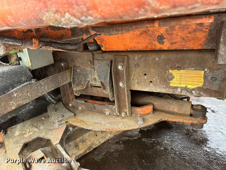 image for item FK1582 2008 International 7600 dump truck