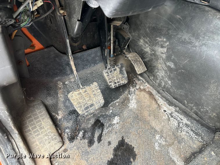 image for item FK1582 2008 International 7600 dump truck