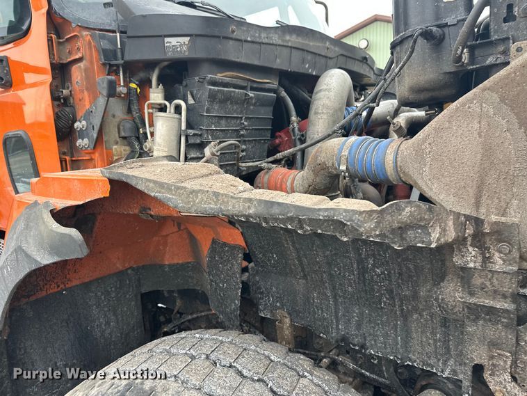 image for item FK1582 2008 International 7600 dump truck