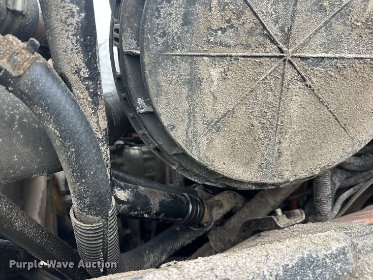 image for item FK1582 2008 International 7600 dump truck