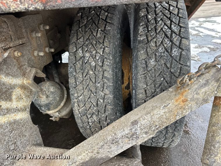 image for item FK1582 2008 International 7600 dump truck