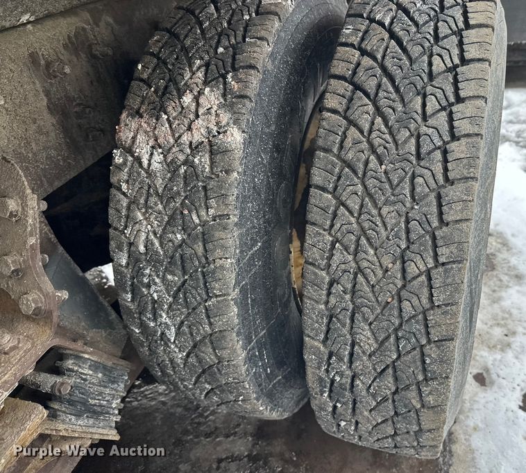 image for item FK1582 2008 International 7600 dump truck