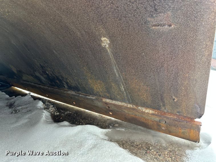 image for item FK1582 2008 International 7600 dump truck