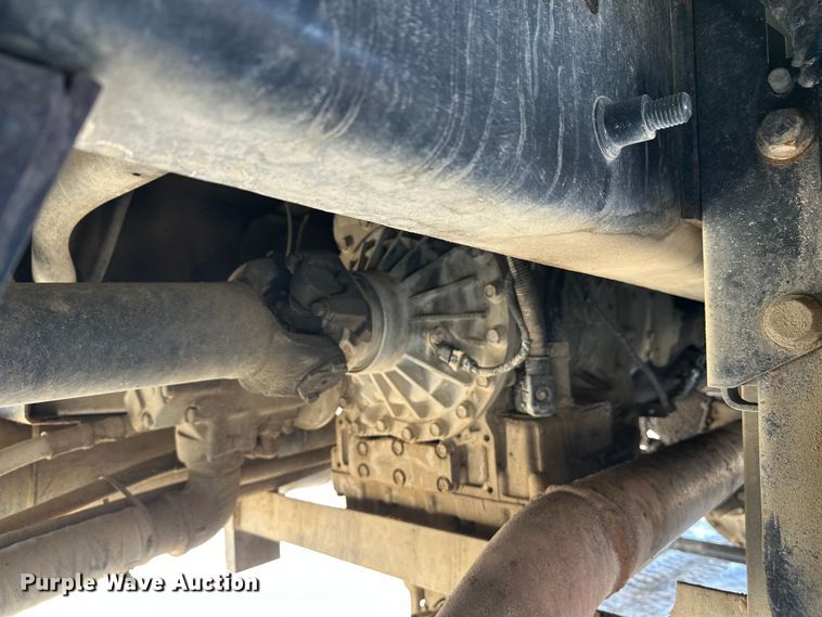 image for item FK1672 2007 Ford F750 digger derrick truck