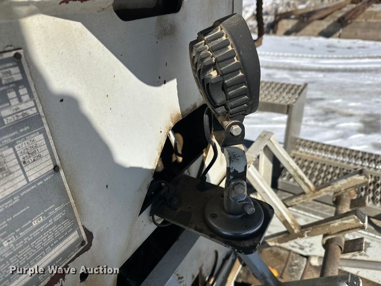 image for item FK1672 2007 Ford F750 digger derrick truck