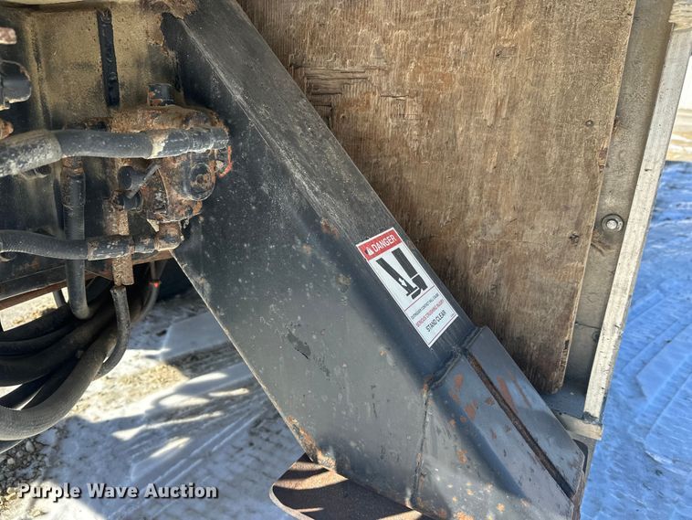 image for item FK1672 2007 Ford F750 digger derrick truck