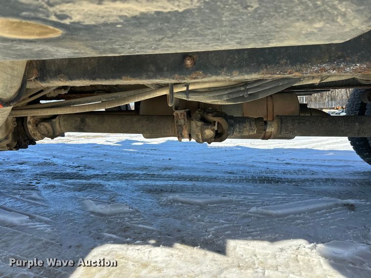 image for item FK1672 2007 Ford F750 digger derrick truck