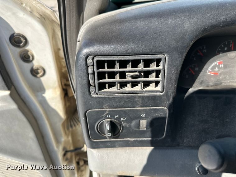 image for item FK1672 2007 Ford F750 digger derrick truck