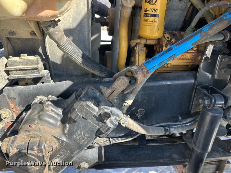 image for item FK1672 2007 Ford F750 digger derrick truck