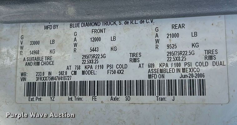 image for item FK1672 2007 Ford F750 digger derrick truck